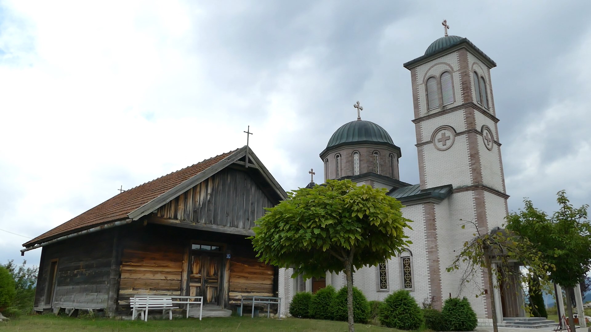 ЦРКВЕ НА БИЈЕЛОМ БРДУ