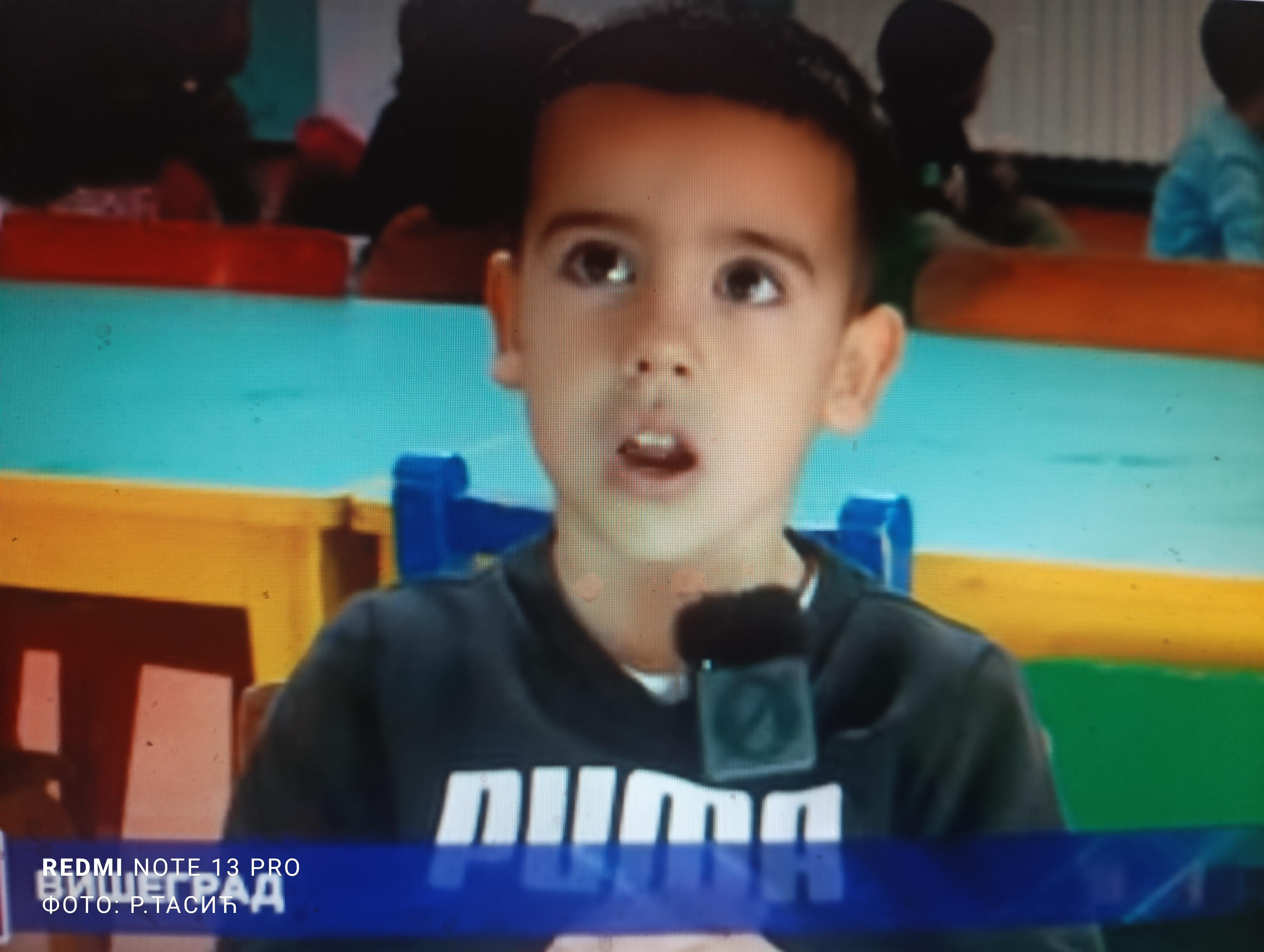 ДЈЕЦА О ШТЕДЊИ : МАМА КРИЈЕ ПАРЕ У ОРМАРУ